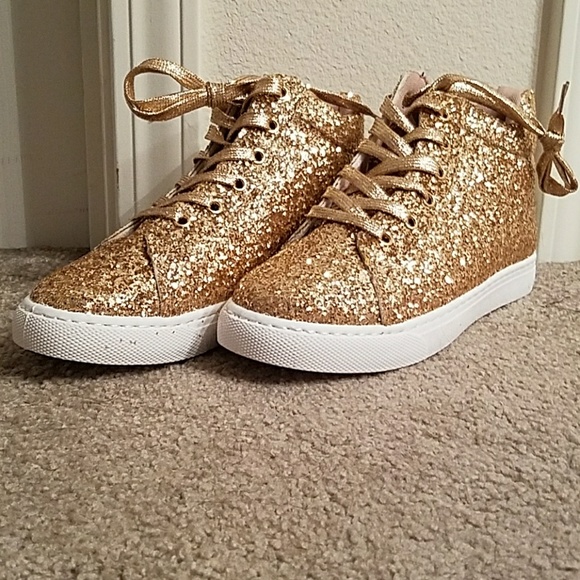 Shoes - Rose gold glitter hightops! New! 6.5